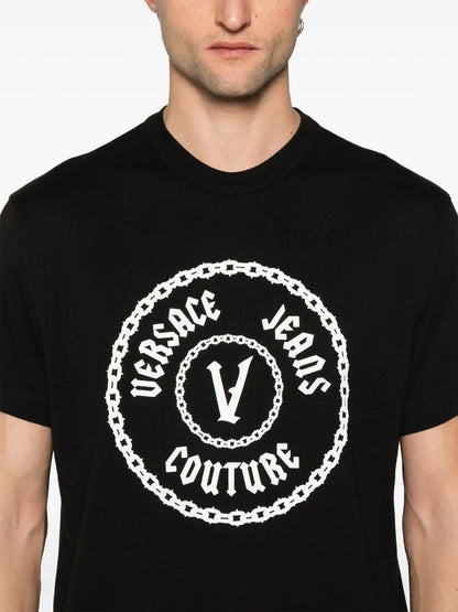 Camiseta Versace Jeans Logo Cadenas Blanco y Negro